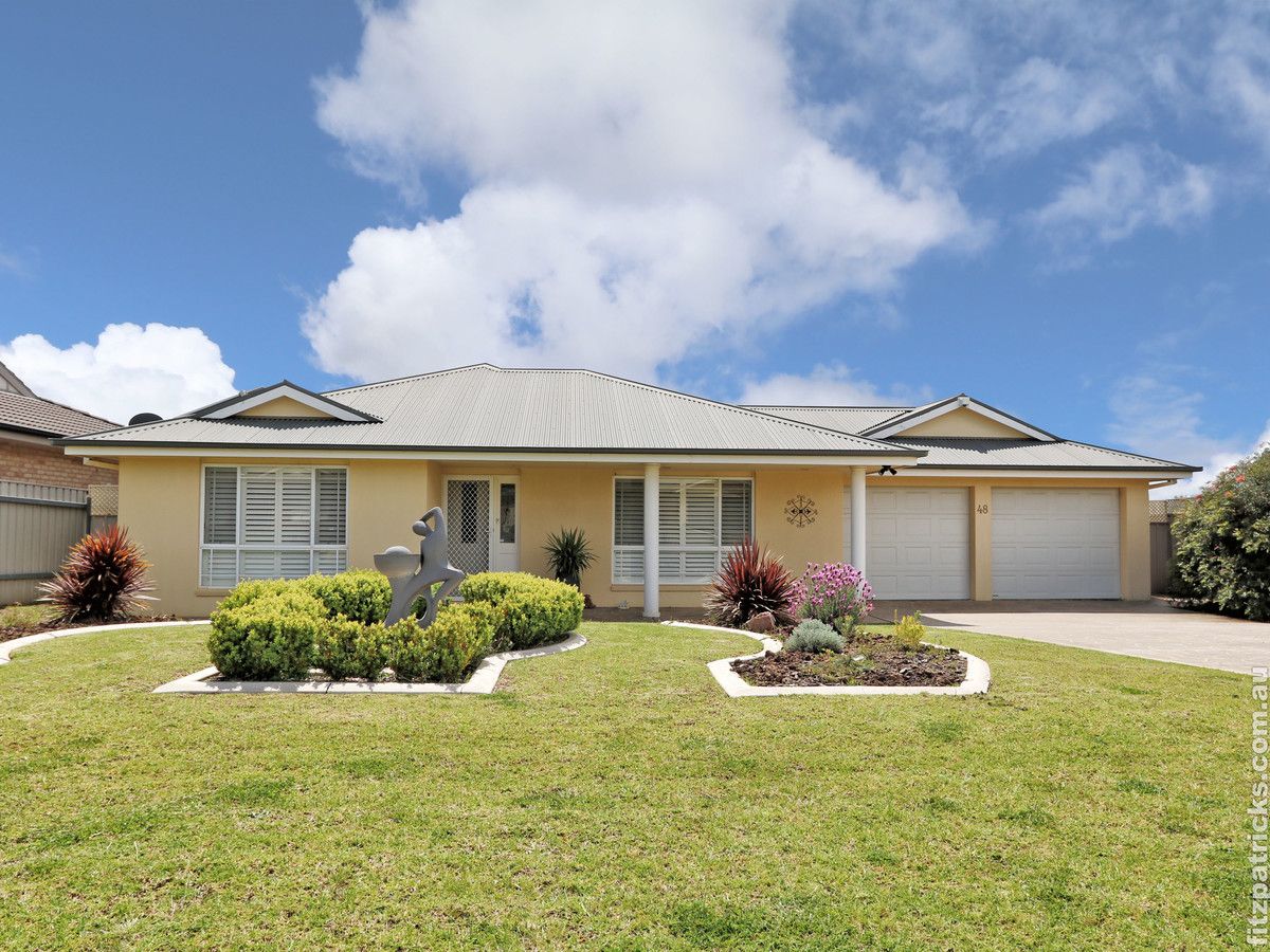 48 Kimba Drive, Glenfield Park NSW 2650, Image 0