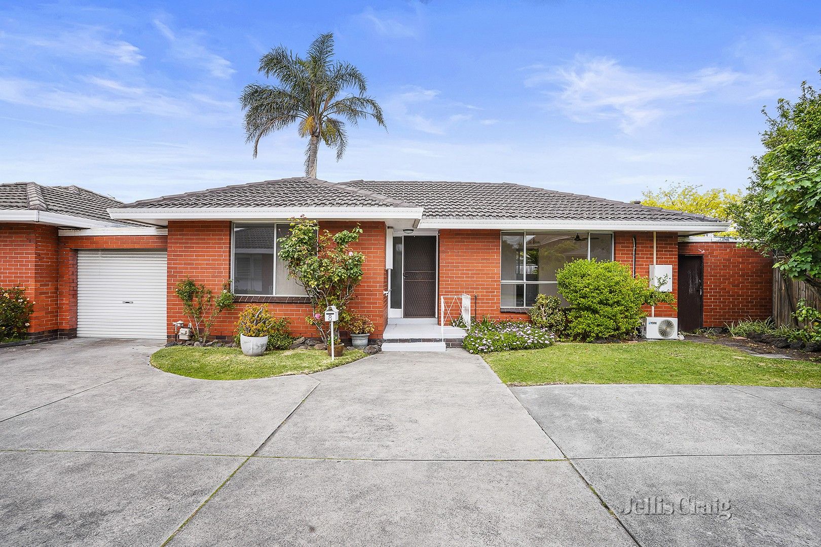 2 bedrooms Apartment / Unit / Flat in 8/48 Plummer Road MENTONE VIC, 3194