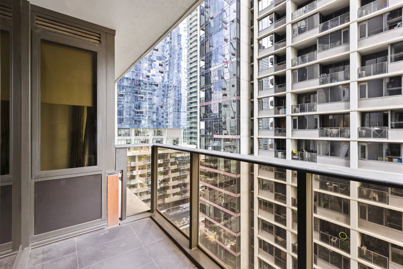 Additional image 7 of 1401/639 Lonsdale Street, Melbourne VIC 3000