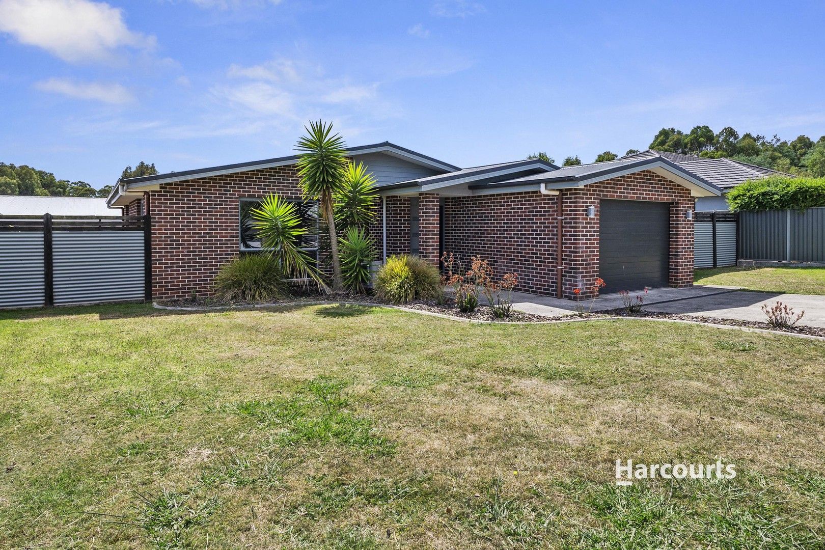 3 bedrooms House in 11 Washington Drive STONY RISE TAS, 7310