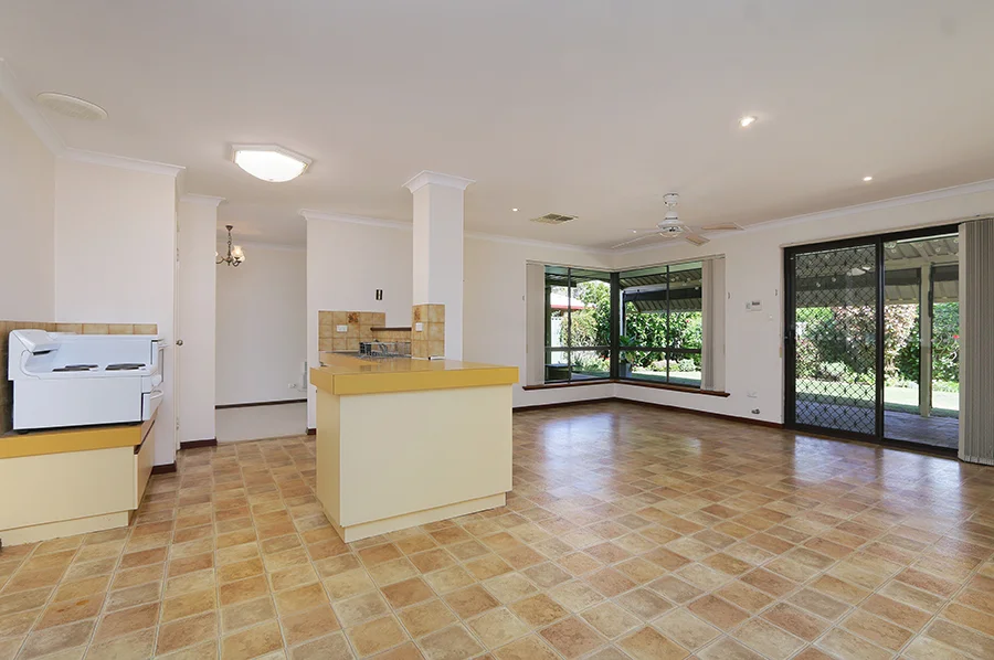 Additional image 4 of 9B Klem Avenue, Salter Point WA 6152