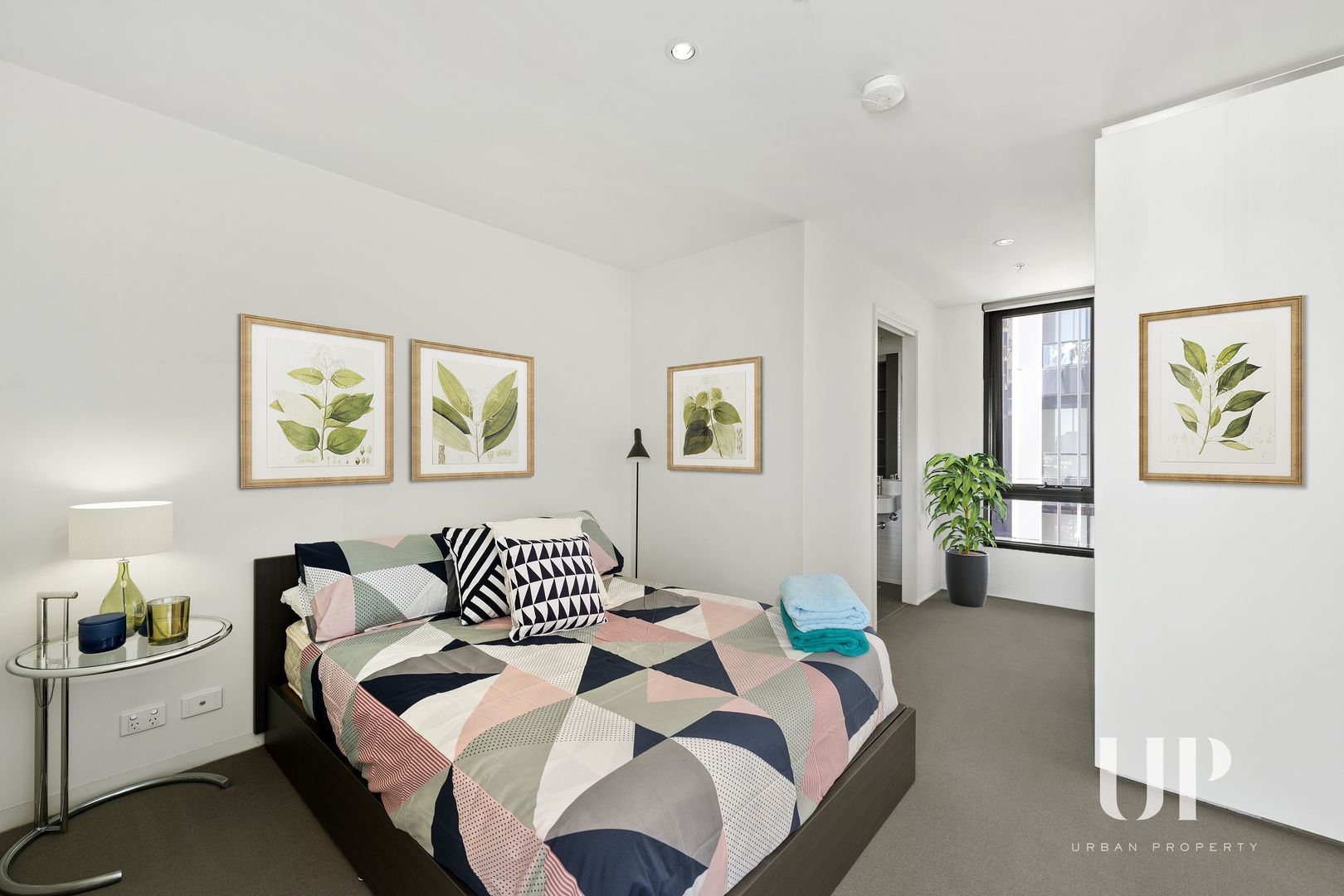 253 Franklin Street Studio And One Bedroom Melbourne Vic