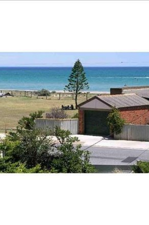 16 Seaview Road, Tennyson SA 5022