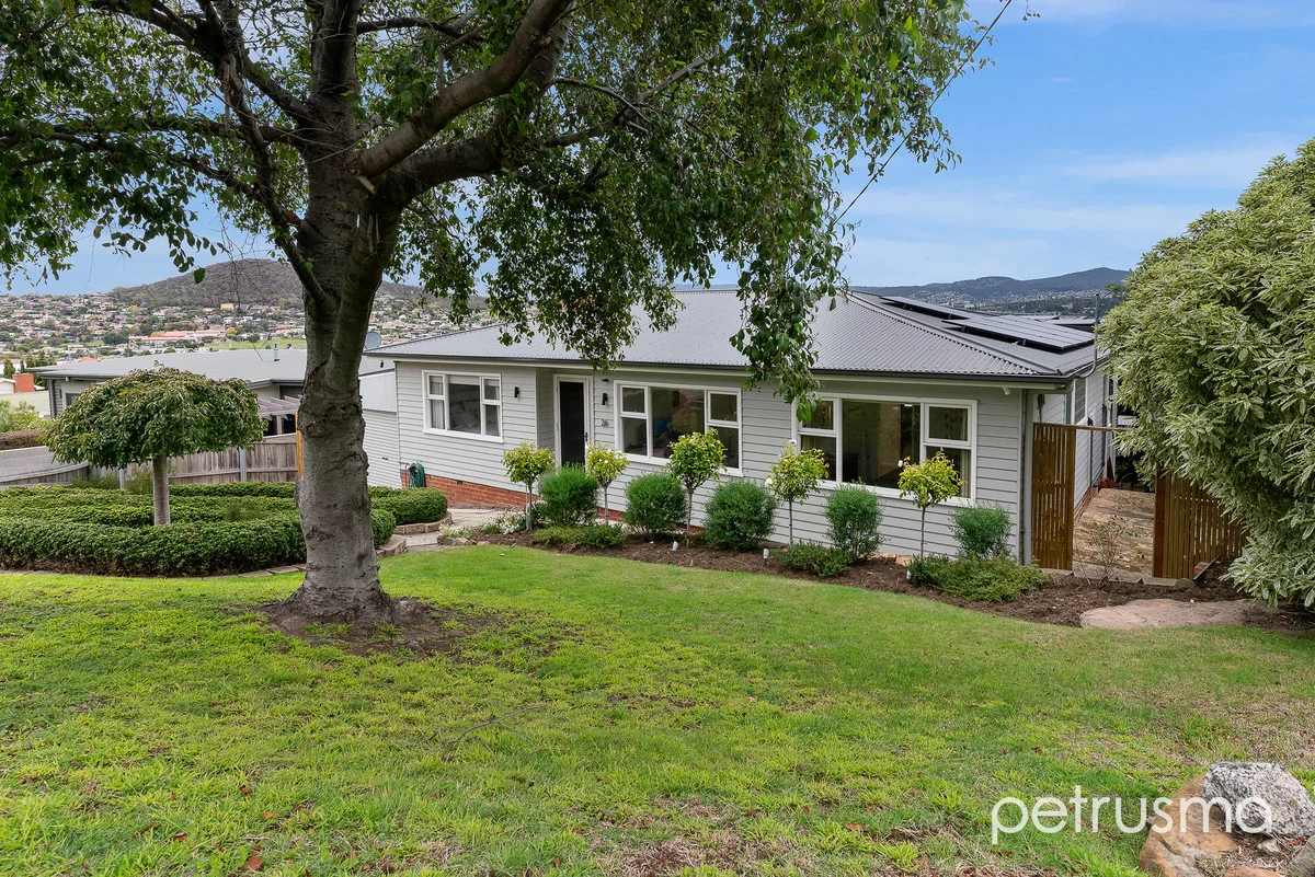 Additional image 29 of 26 Malunna Road, Lindisfarne TAS 7015