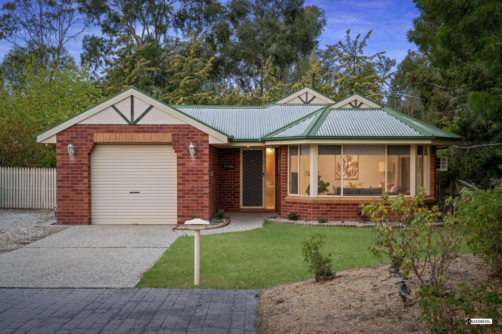 21 Creasey Place, Glenroy NSW 2640