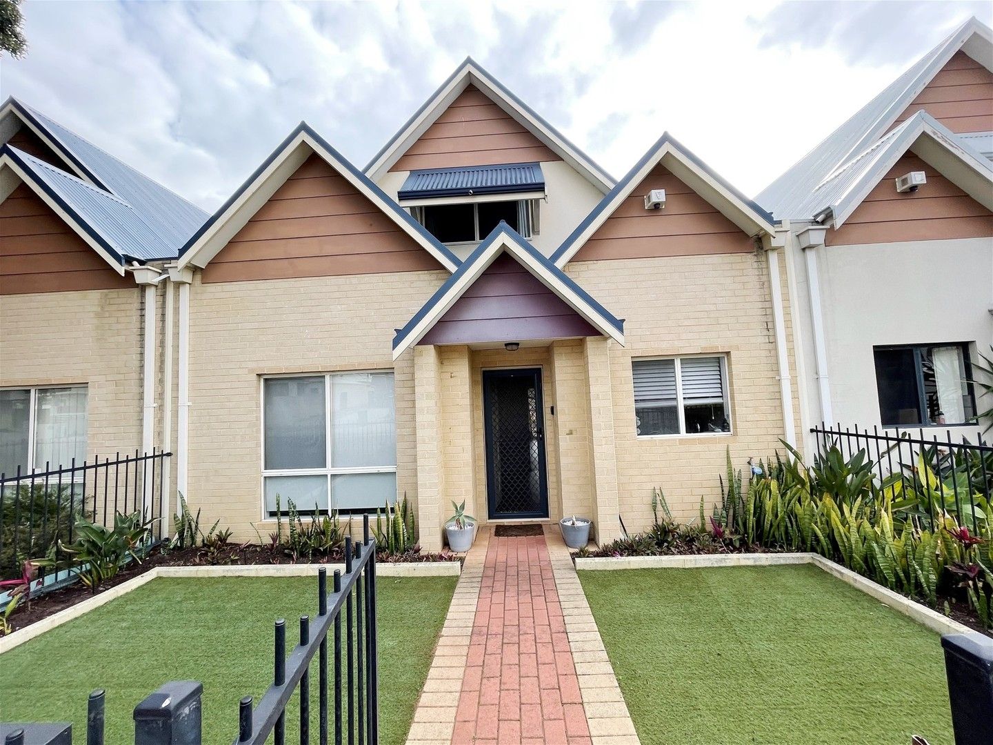 3 bedrooms House in 64/57 Frederick St BELMONT WA, 6104