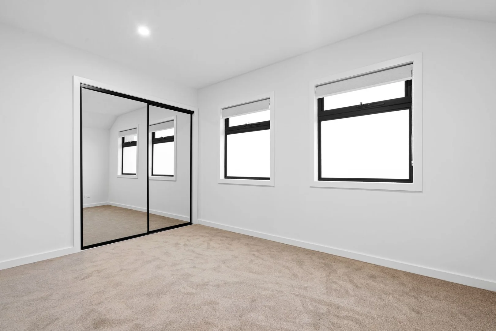 Additional image 6 of 4/33 Arthur Street, Eltham VIC 3095