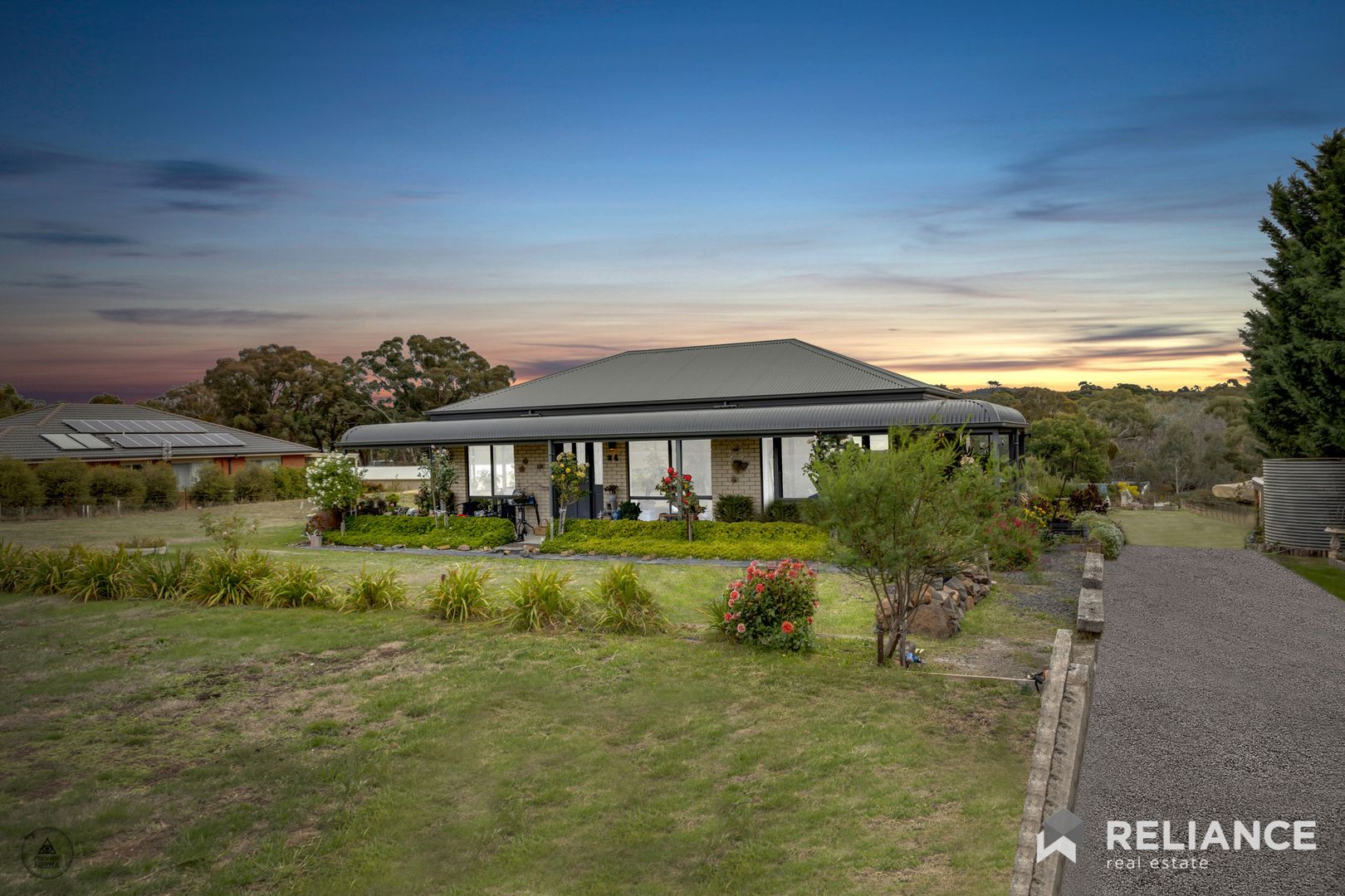 4 Cooke Street, Elphinstone VIC 3448 Domain