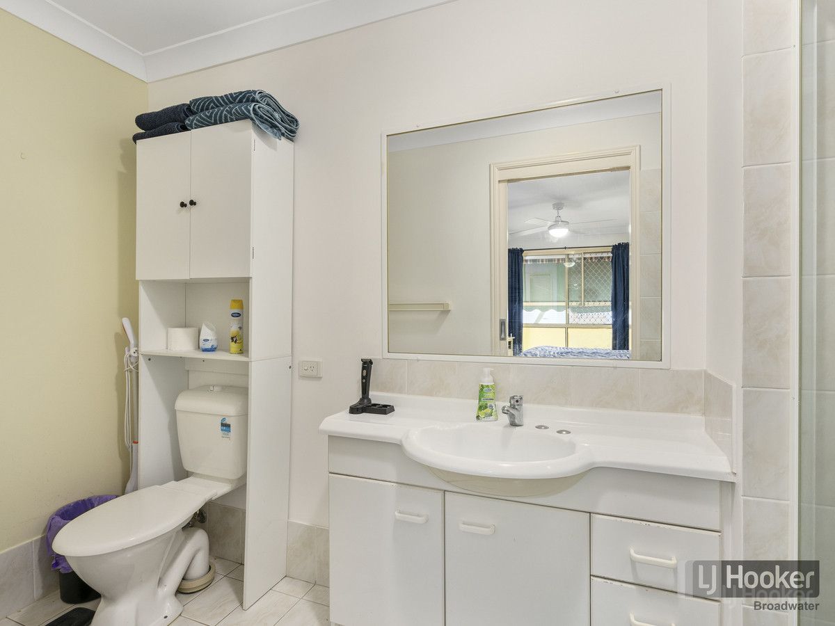 19/2 Brown Street, Labrador QLD 4215, Image 2