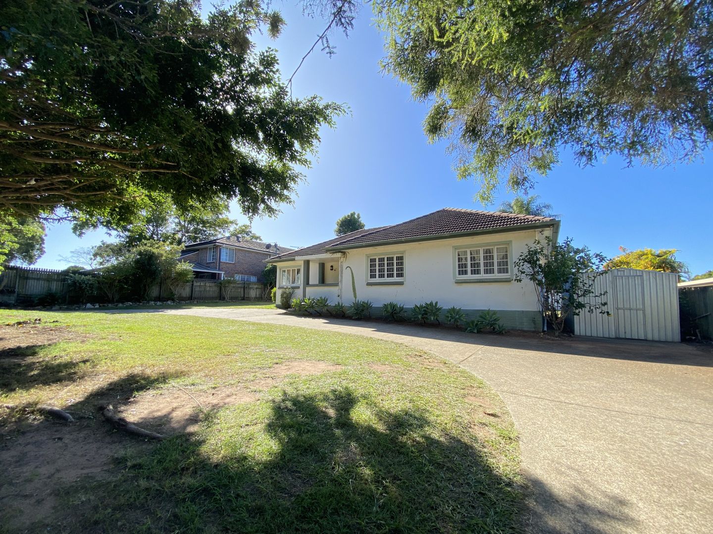 Eight Mile Plains QLD 4113 4 beds house for Sale, High 1 million