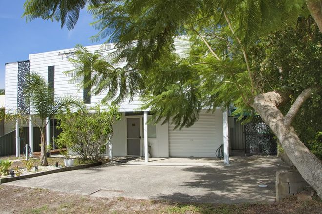 Picture of 32 Kurrawong Ave, HAWKS NEST NSW 2324