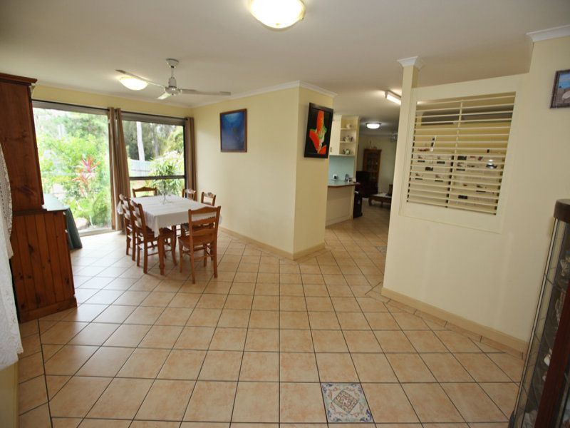 187 Sun Valley Road, Kin Kora QLD 4680, Image 2