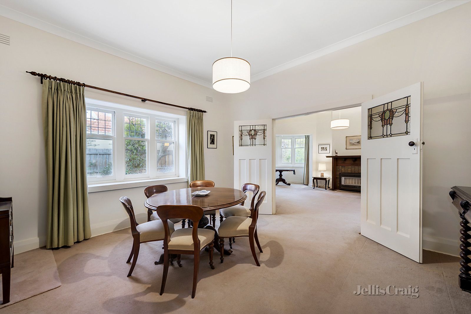 19 Sunnyside Avenue, Camberwell VIC 3124, Image 2