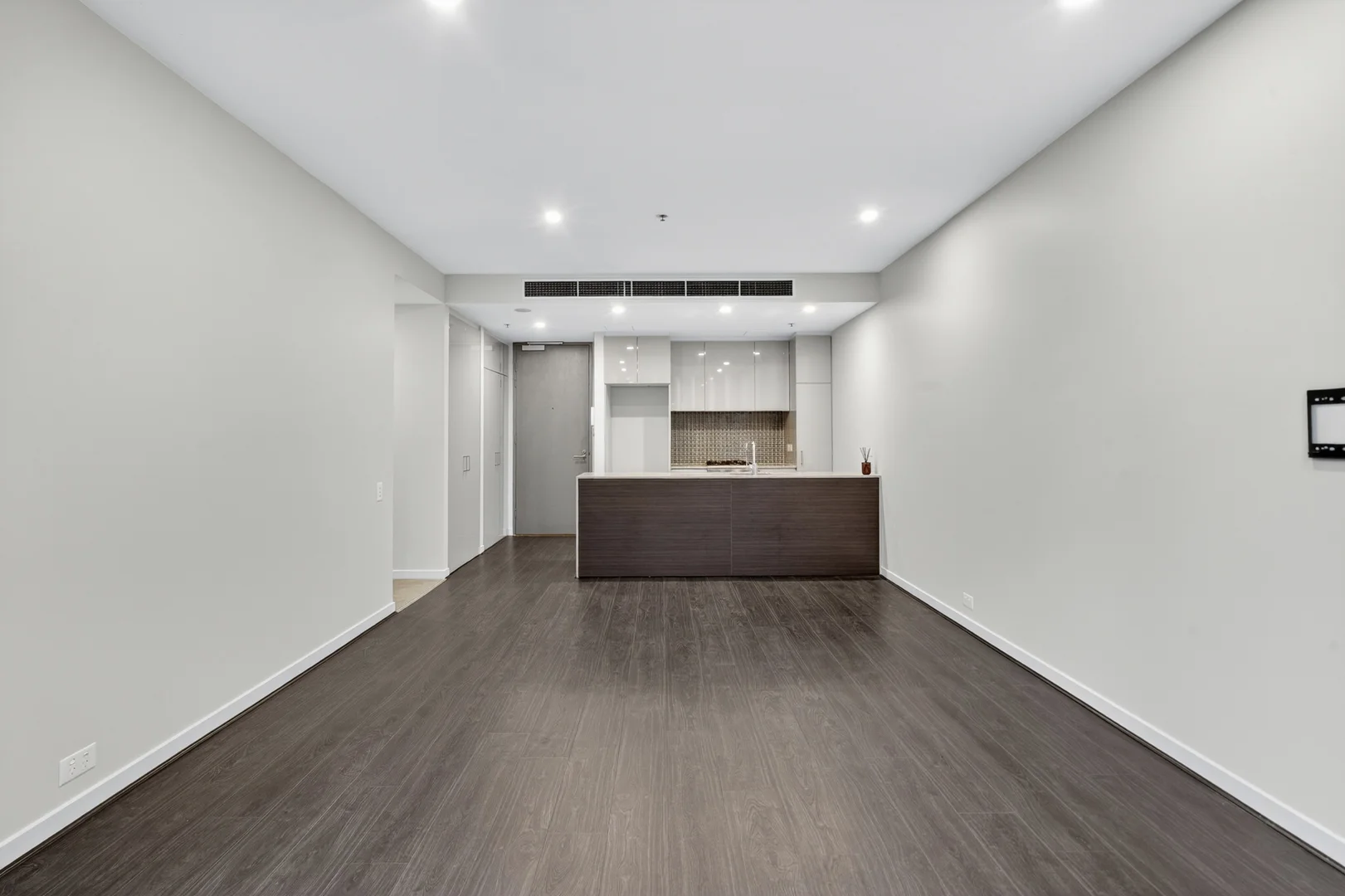 Additional image 8 of 704/70 Queens Road, Melbourne VIC 3004