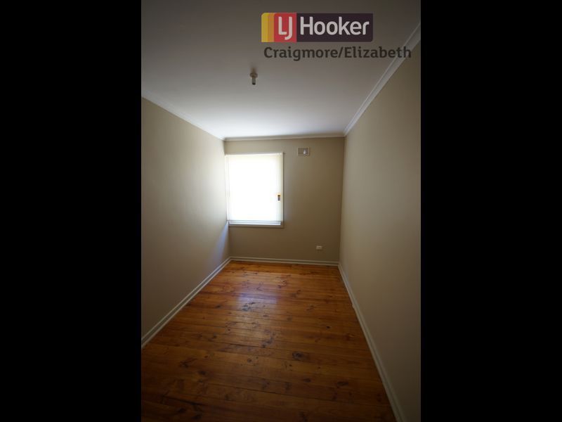 19 Yarnbrook Street, Davoren Park SA 5113, Image 2