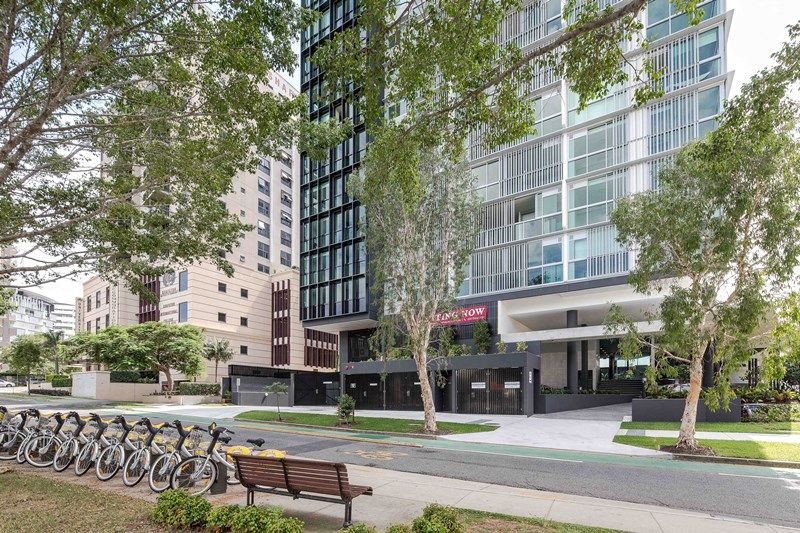 2 bedrooms Apartment / Unit / Flat in 18 Thorn St KANGAROO POINT QLD, 4169