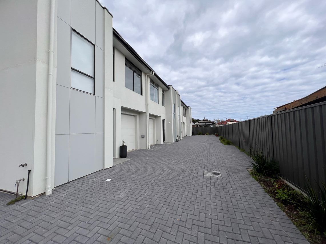 1/12 Paqualin Street, Hendon SA 5014 Townhouse For Rent 490 Domain