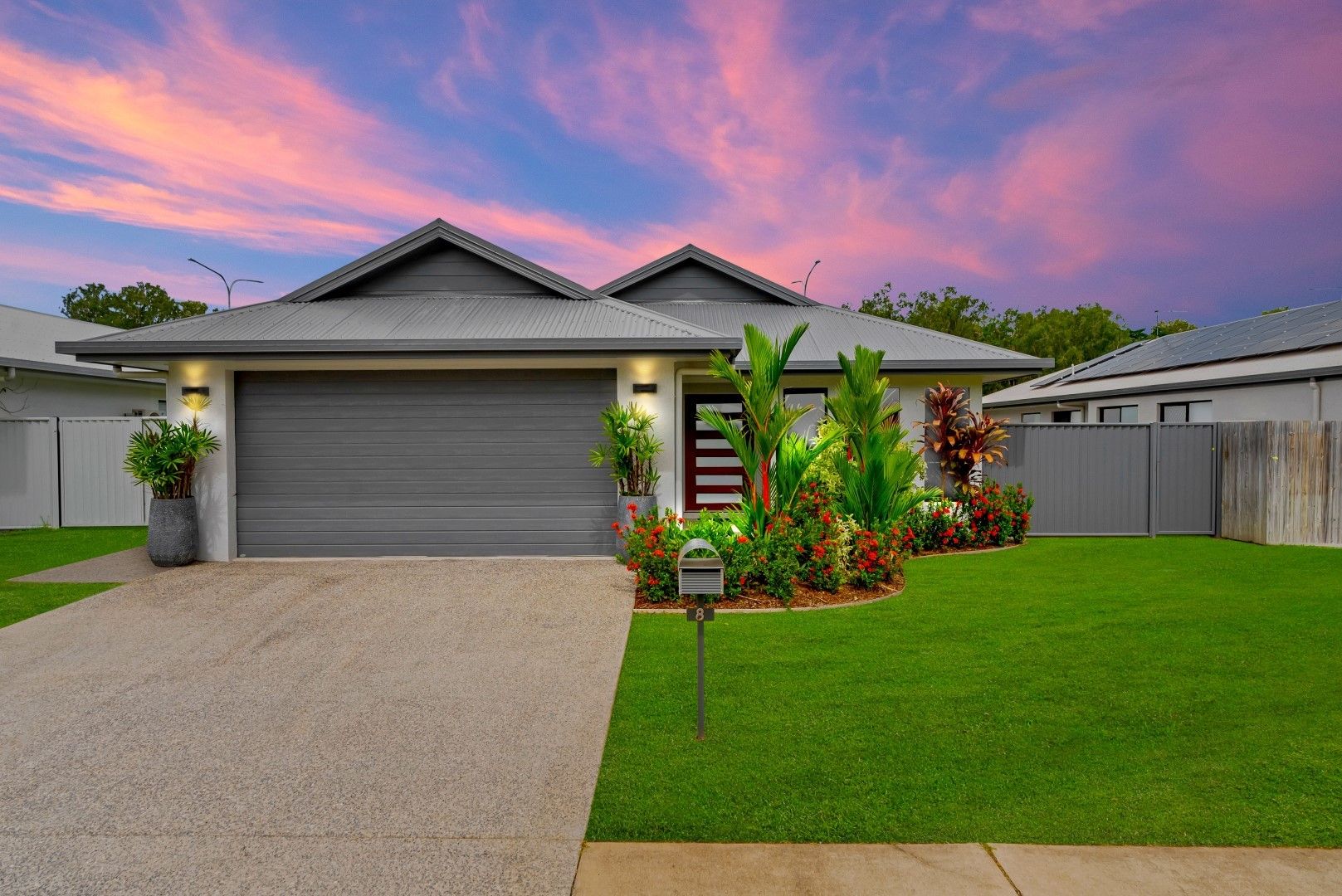 8 Cloverdale Link, Trinity Beach QLD 4879, Image 2