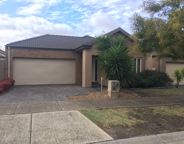 4 Explorers Place, Craigieburn VIC 3064