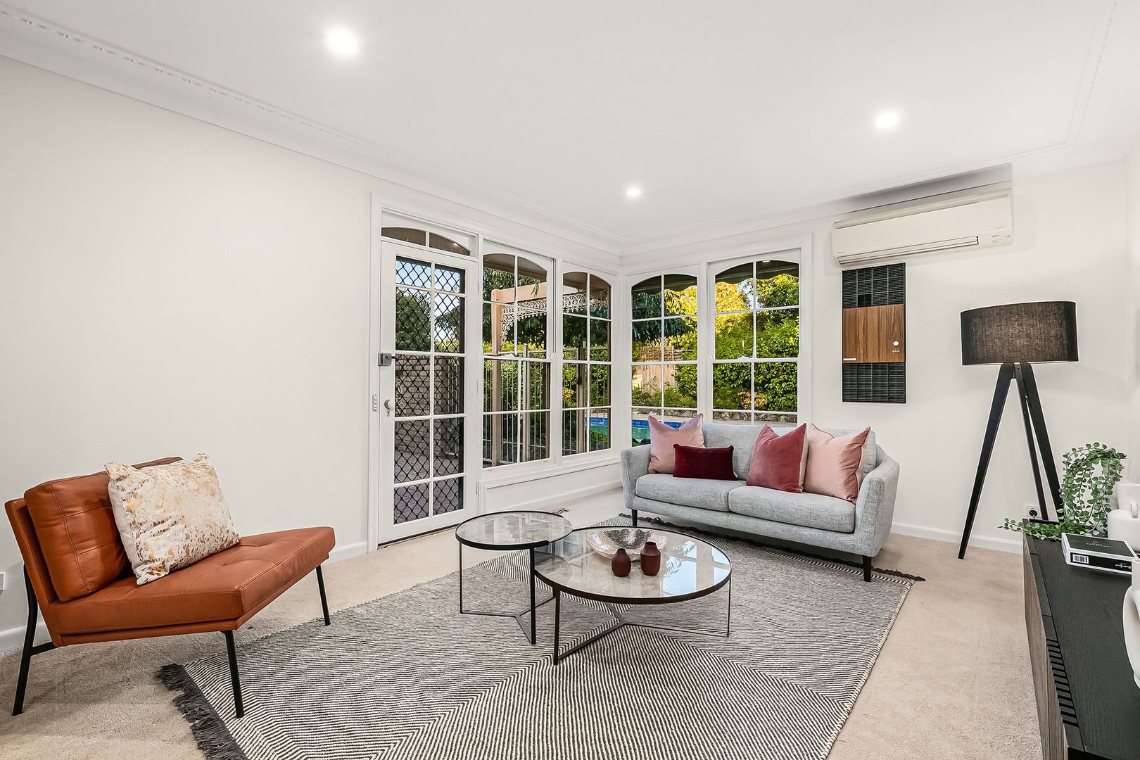 15 Kawarren Street, Balwyn North VIC 3104, Image 2