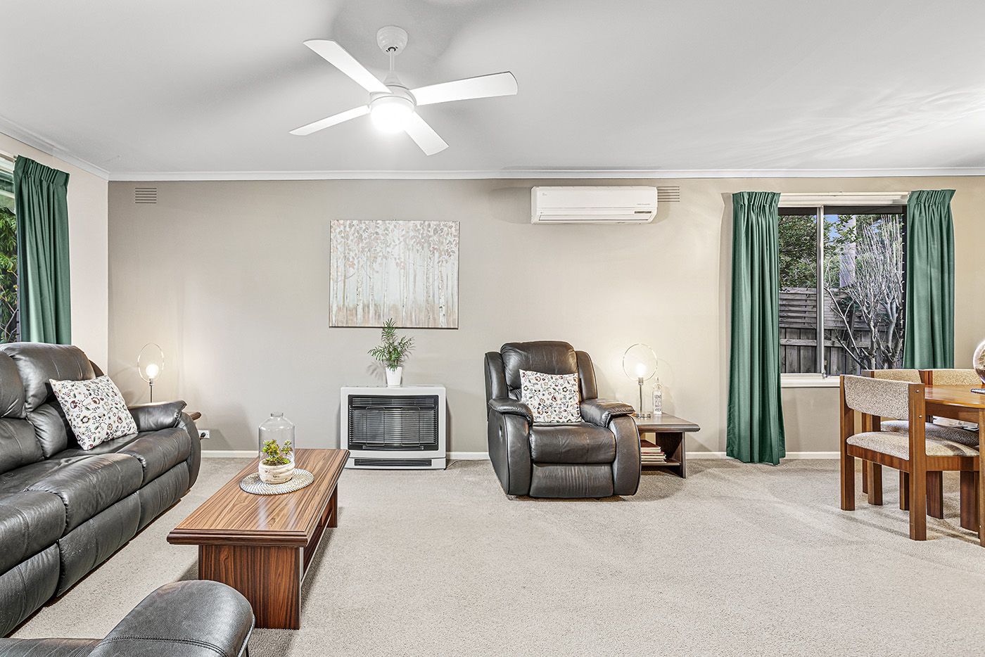 28 Tiverton Drive, Mulgrave VIC 3170, Image 2