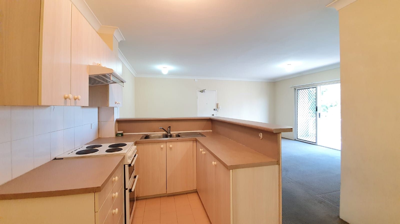 Unit 18/13 Devitt Street, Blacktown NSW 2148, Image 2