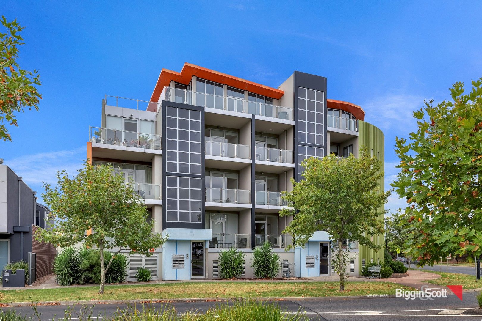 15/2 The Esplanade, Caroline Springs VIC 3023, Image 0