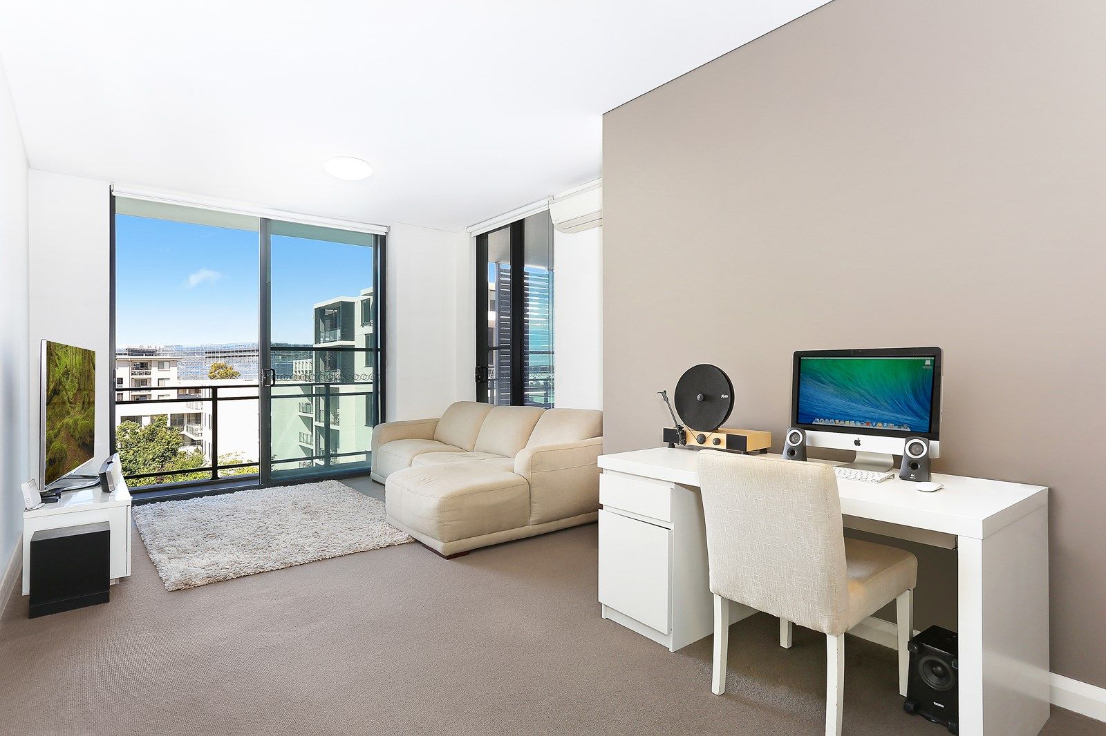 615/14 Baywater Drive, Wentworth Point NSW 2127, Image 1