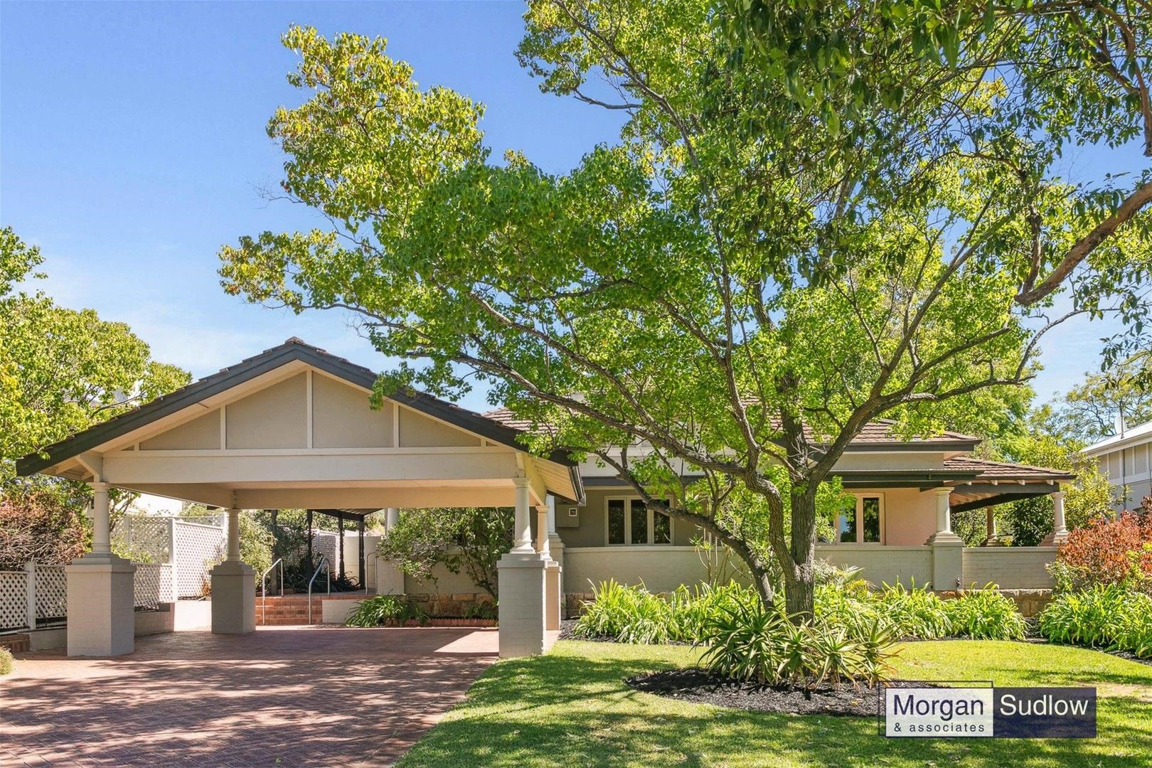 33 Waroonga Road, Nedlands WA 6009, Image 0