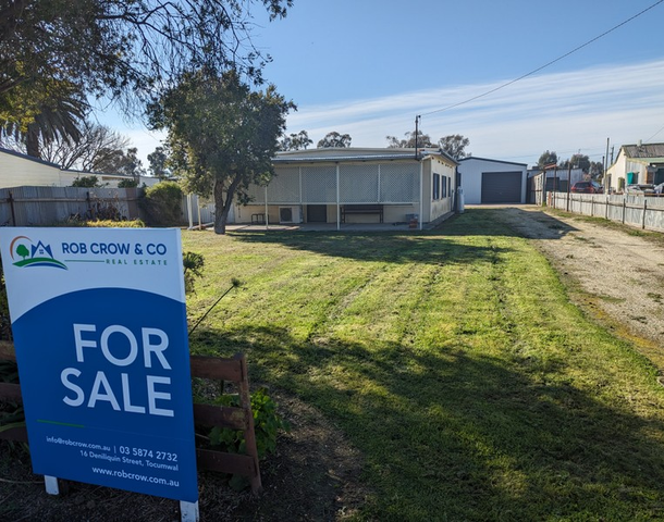 9 Hoyle Street, Tocumwal NSW 2714