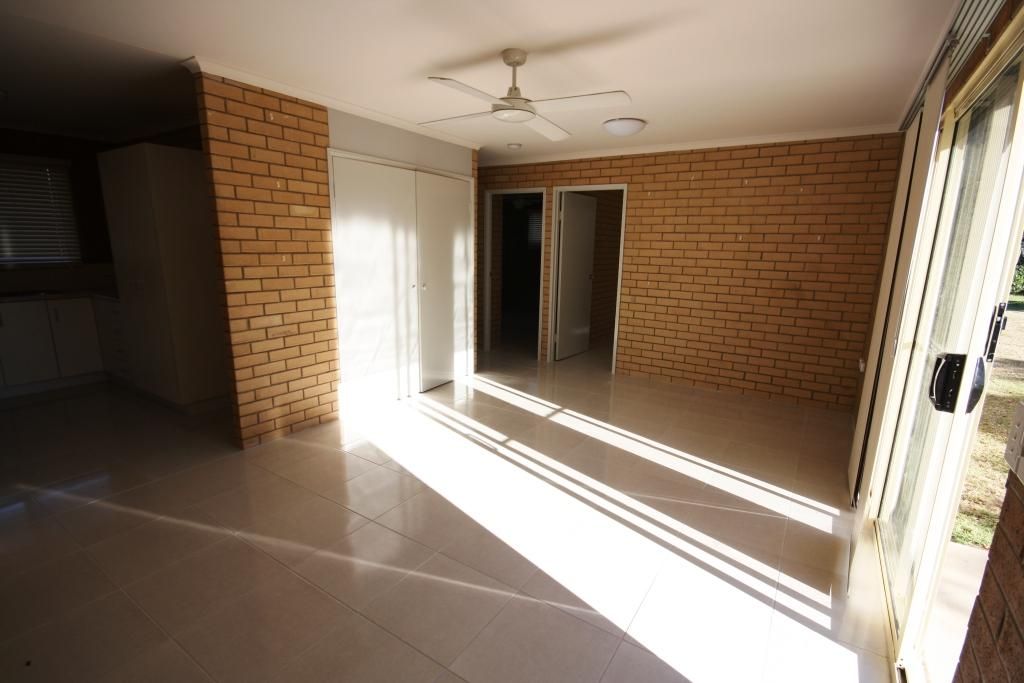 12 Flinders Street, Mundubbera QLD 4626, Image 2