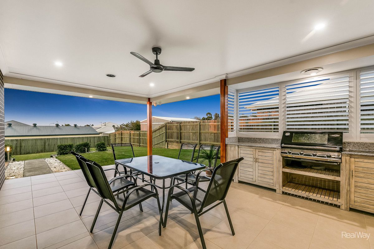 8 Webcke Crescent, Kleinton QLD 4352, Image 0