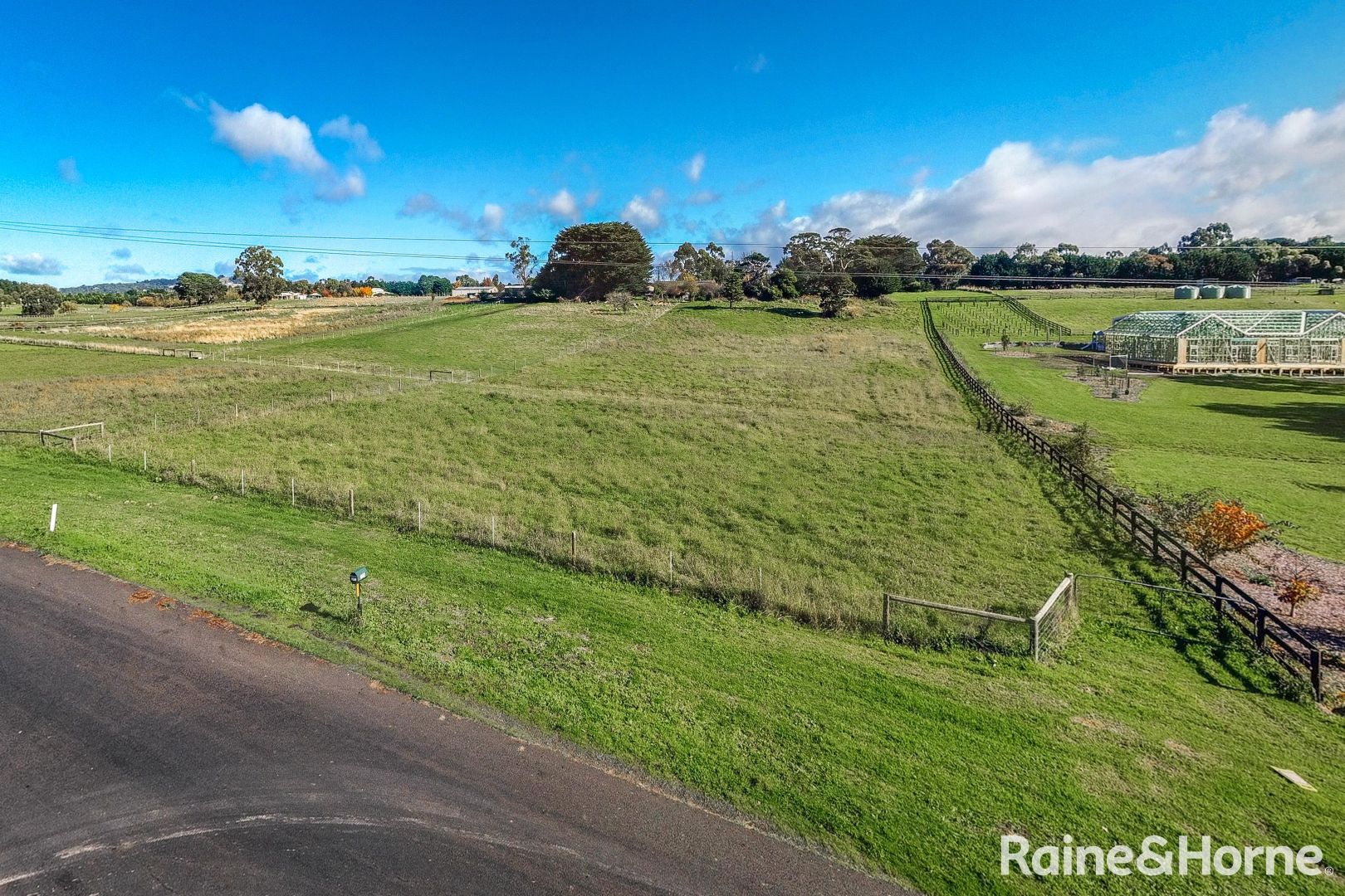 212 Panorama Drive, Gisborne VIC 3437, Image 1