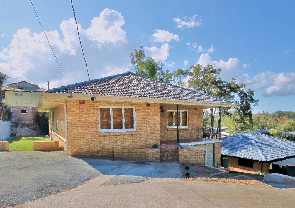 372 Nursery Road, Holland Park QLD 4121 House For Rent Domain