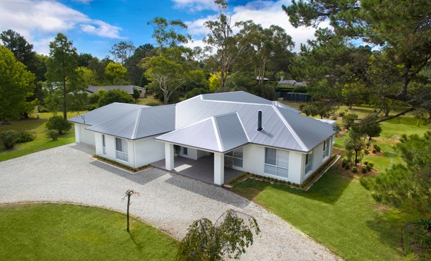 22 Elizabeth Street, Burradoo NSW 2576