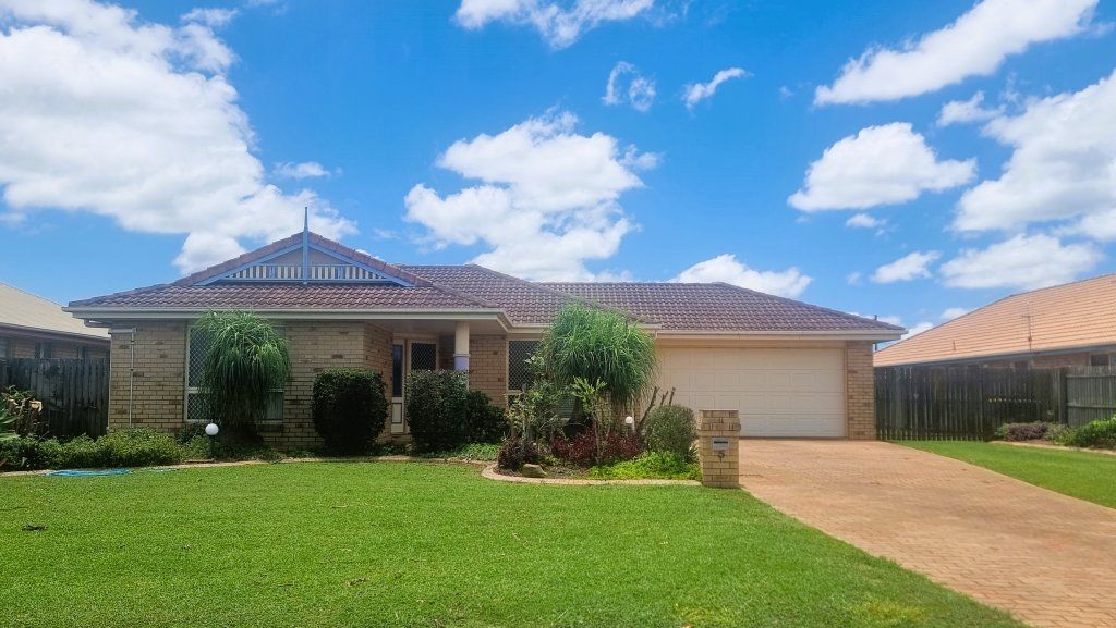 3 bedrooms House in 5 PALAIS COURT AVENELL HEIGHTS QLD, 4670