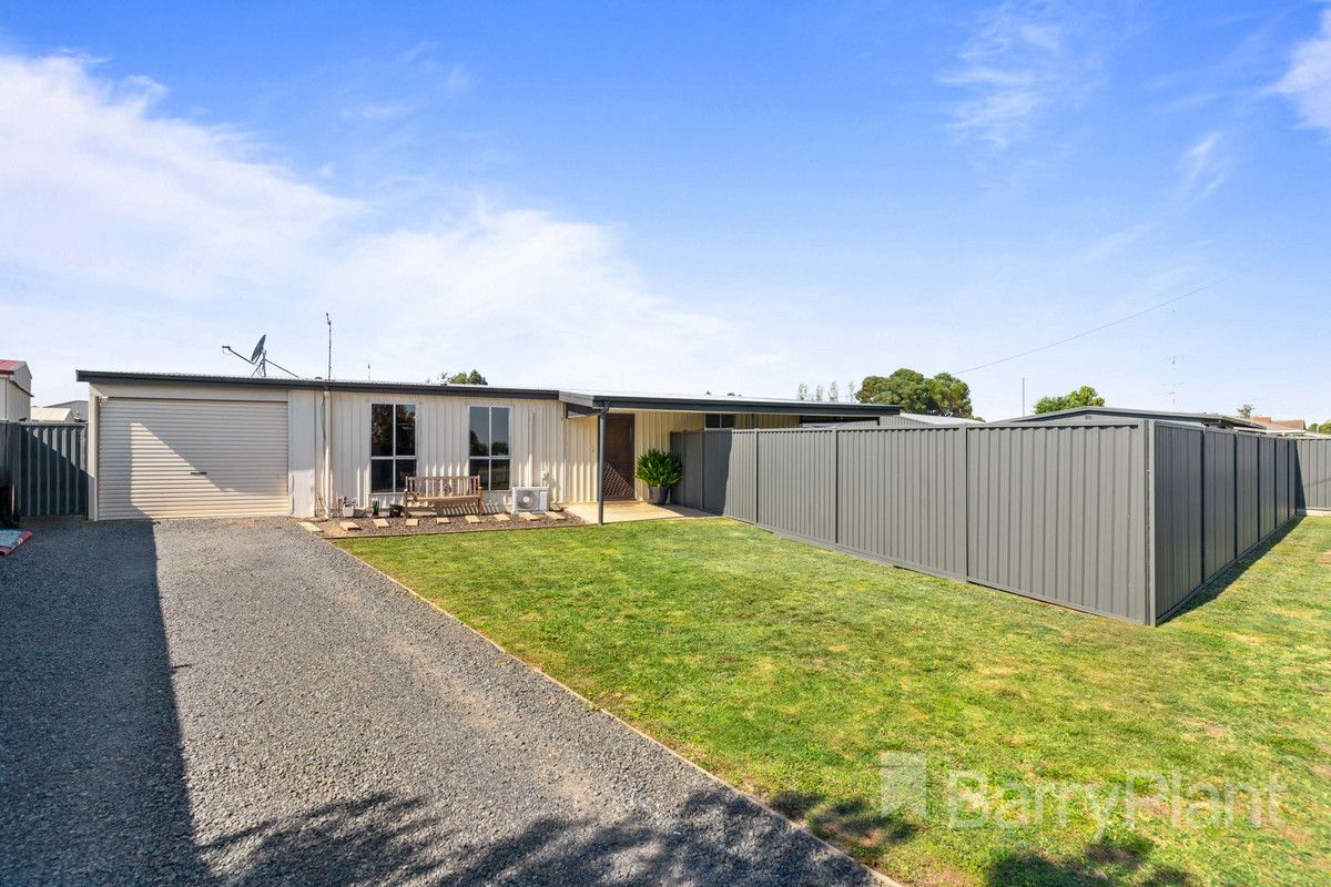 22 Lyons Street, Miners Rest VIC 3352, Image 1