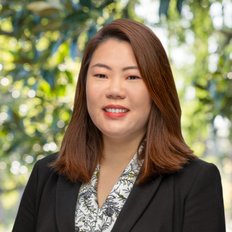 Lisa Li, Sales representative