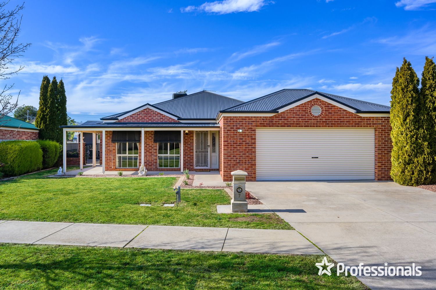 7 Wren Court West Wodonga Vic 3690 Domain