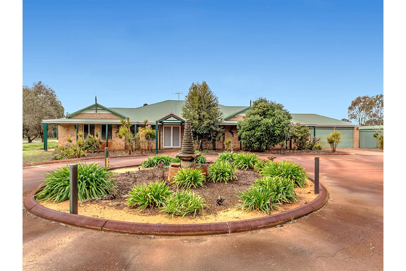 18 Meadows Way, Oakford WA 6121 House for Sale 950,000 Domain