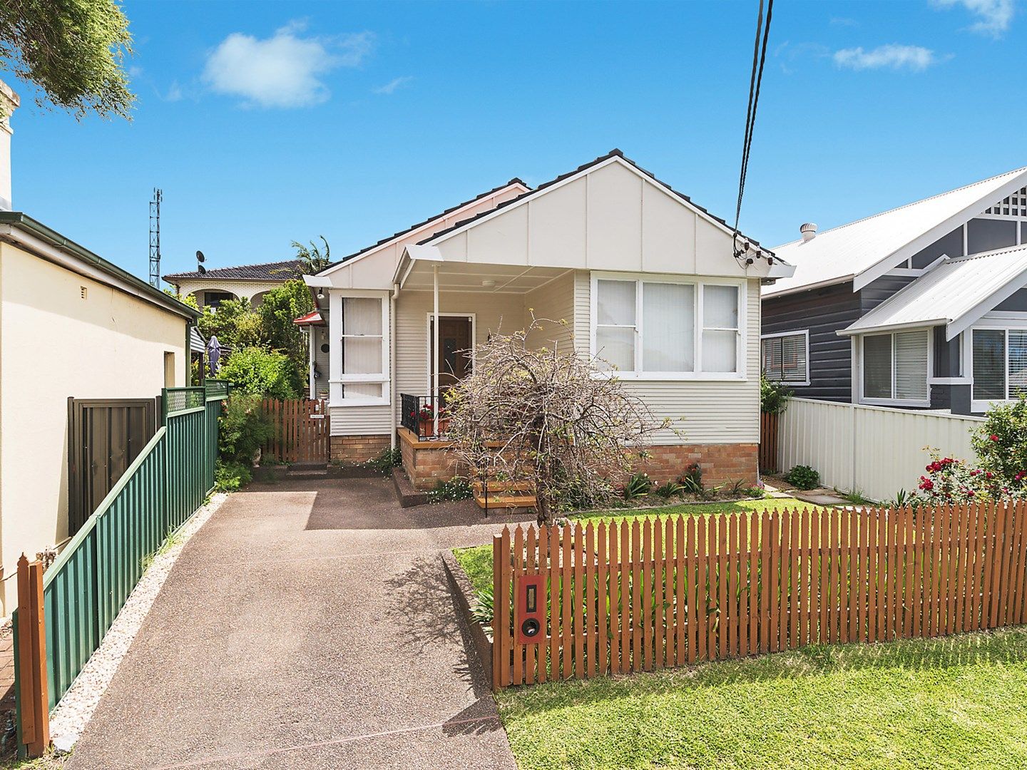 132 Gosford Road, Adamstown NSW 2289, Image 0