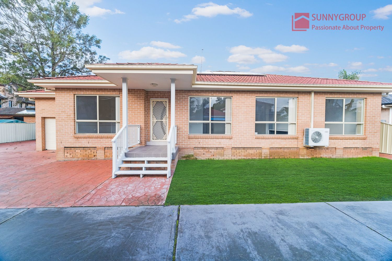 4 bedrooms Apartment / Unit / Flat in 23B Beckenham Street CANLEY VALE NSW, 2166