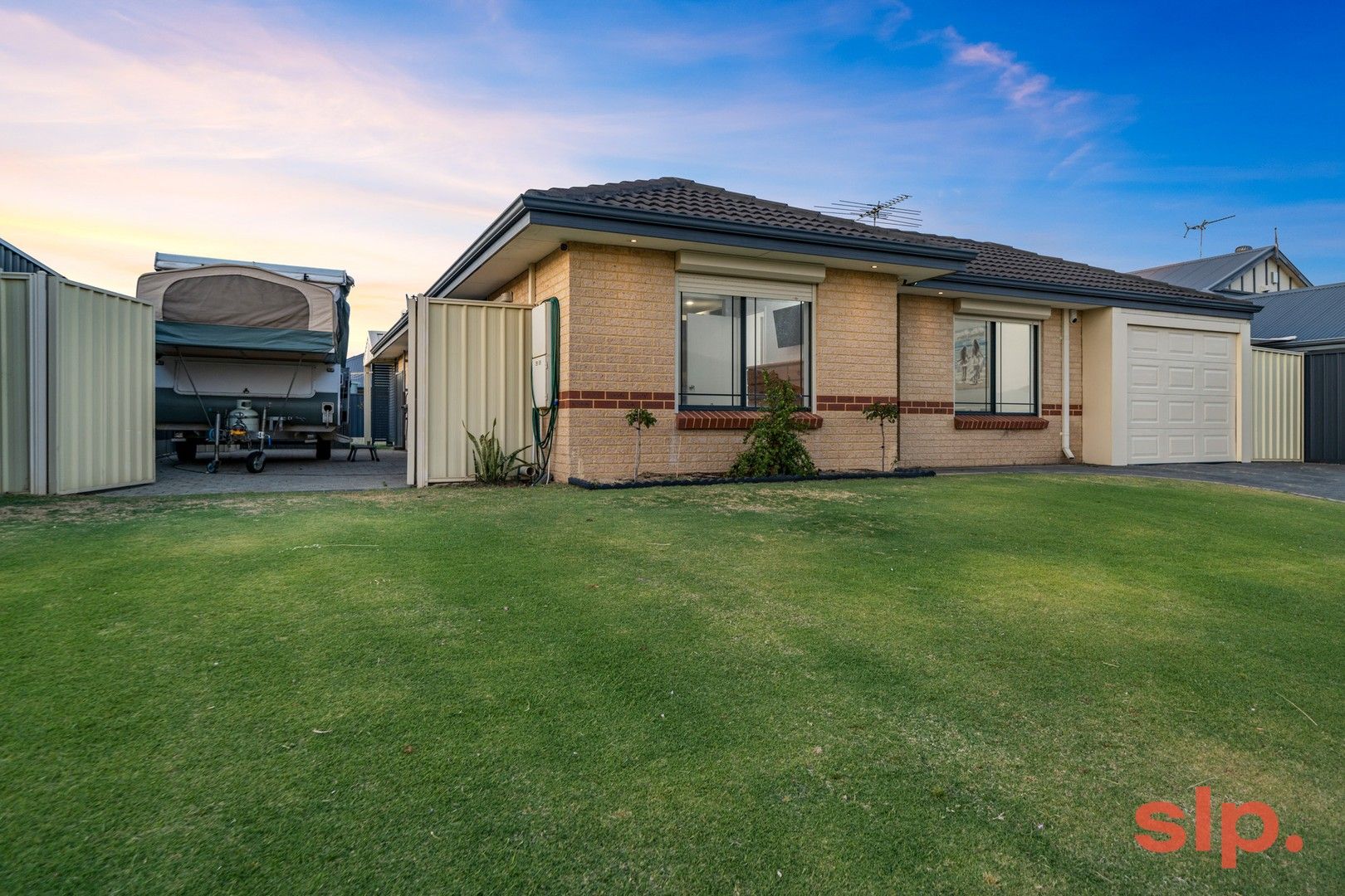 3 bedrooms House in 11 Compar Road BANKSIA GROVE WA, 6031