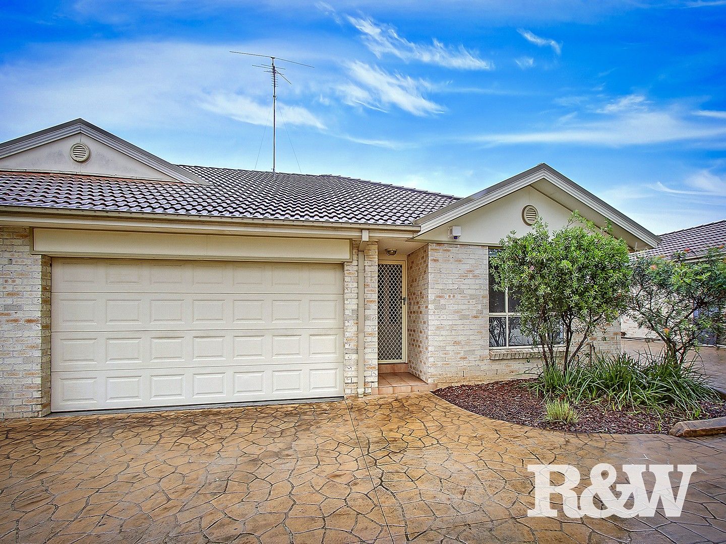 2/18 Florence Street, Oakhurst NSW 2761, Image 0