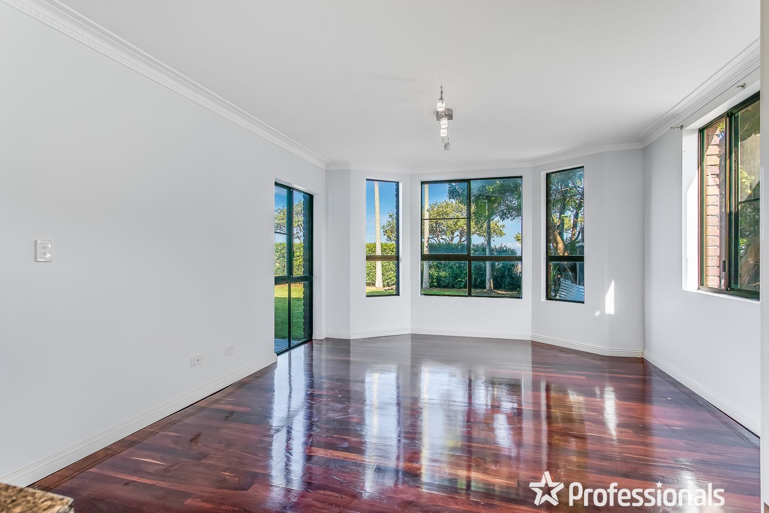 560 Flinders Parade, Brighton QLD 4017, Image 2