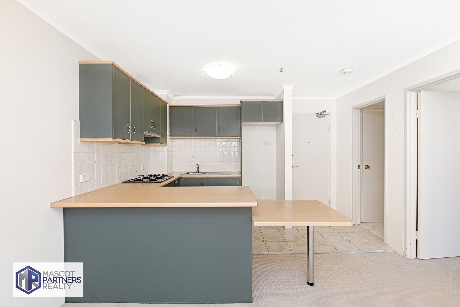 1 bedrooms Apartment / Unit / Flat in 1004/600 Railway Parade HURSTVILLE NSW, 2220