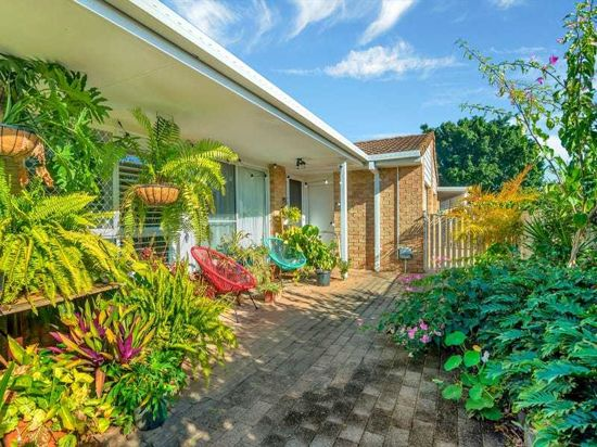 32/154 Currumbin Creek Road, Currumbin Waters QLD 4223