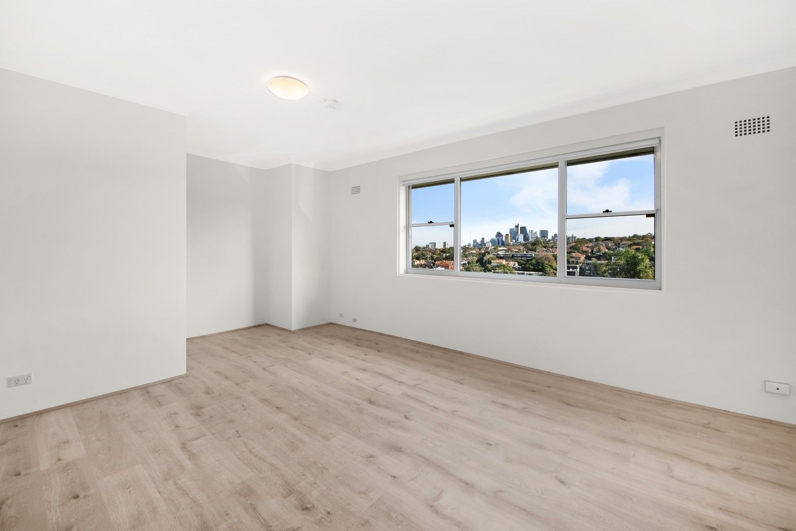 1 bedrooms Apartment / Unit / Flat in 12/12 Mosman Street MOSMAN NSW, 2088