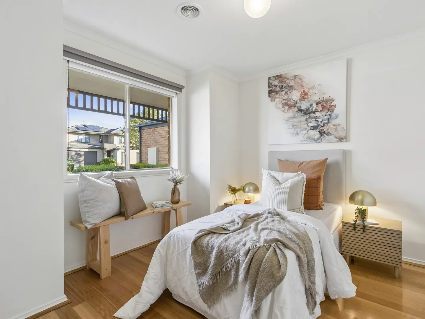 All the Modern Conveniences  Corner Block Living in Woodleigh Waters - More