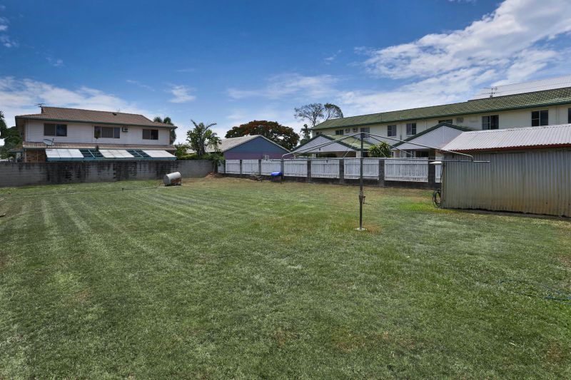 53 Quinn Street, Rosslea QLD 4812, Image 2